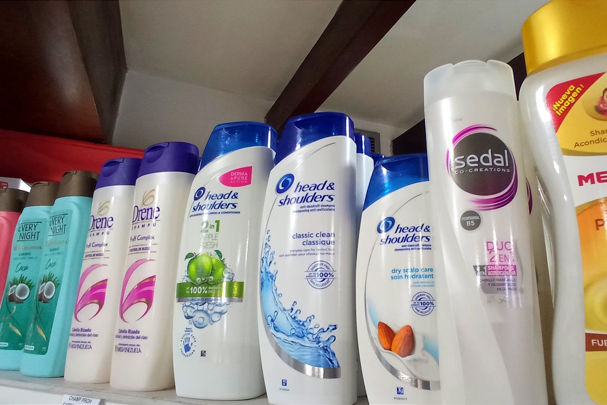 Trabajamos con marcas premium en nuestra venta de productos de peluquería en Sitges Marca de alta gama incluida en la venta de productos de peluquería en Sitges